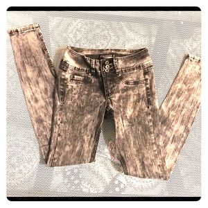 Love Sick Super skinny charcoal acid wash jeans
